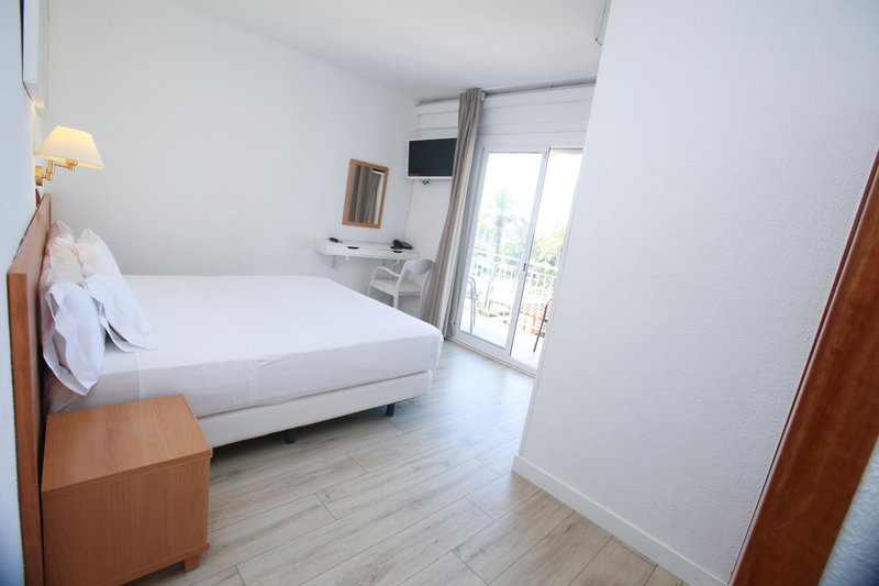 Solvi Hotel - Adults Only, Vilanova i la Geltrú, Spain