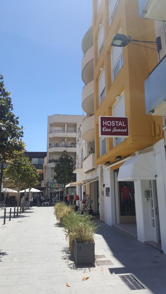 Hostal Can Joanet, Cambrils, Spain