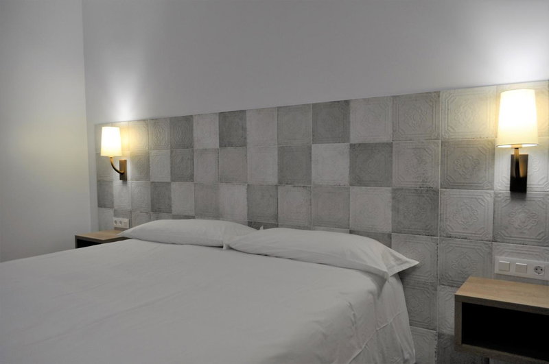 Hostal Restaurante Villa de Brihuega, Brihuega, Spain