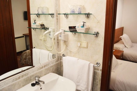 Hostal Residencia Fornos, Santiago de Compostela, Spain