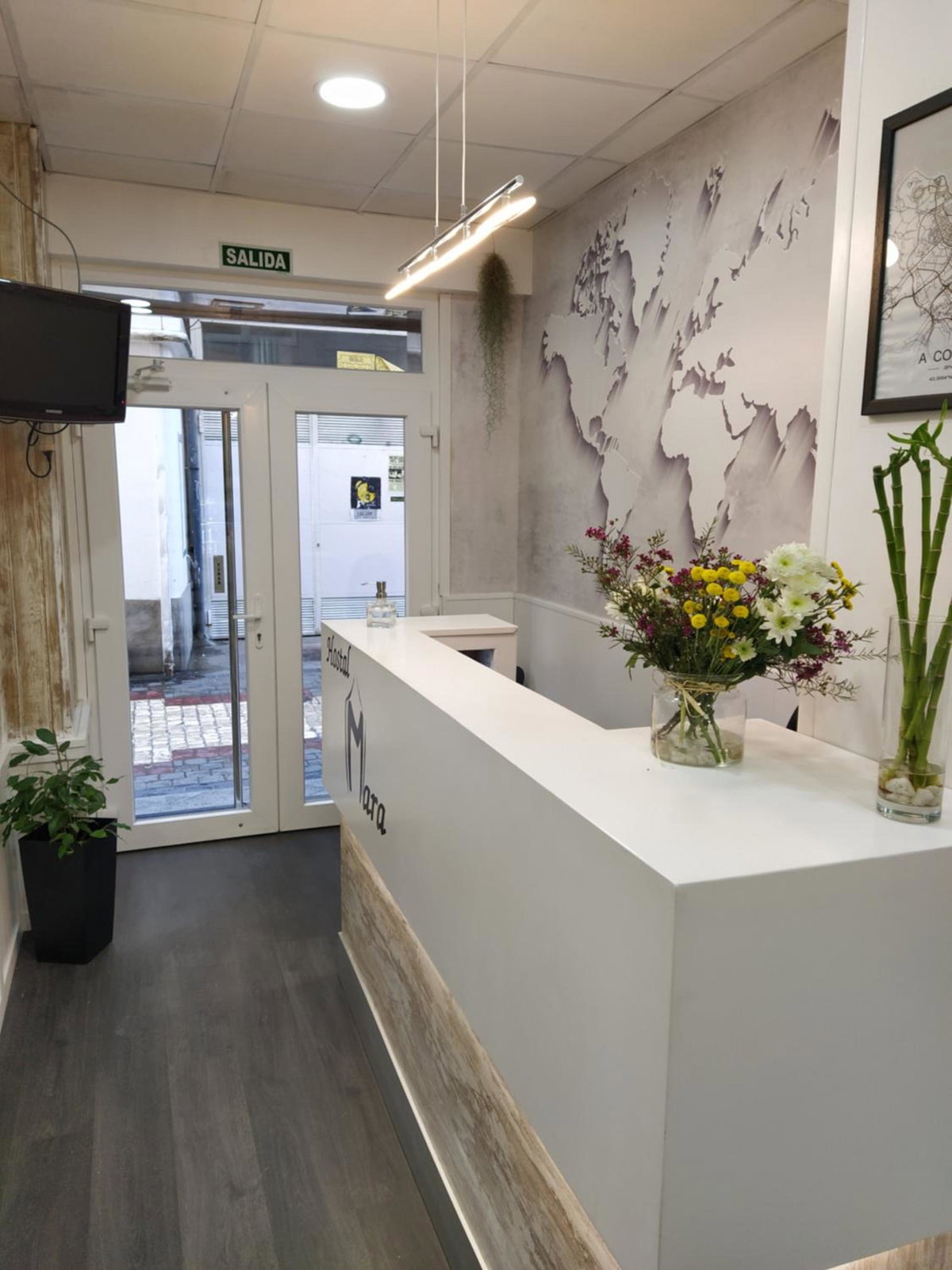 Hotel · Hostal Mara, A Coruña