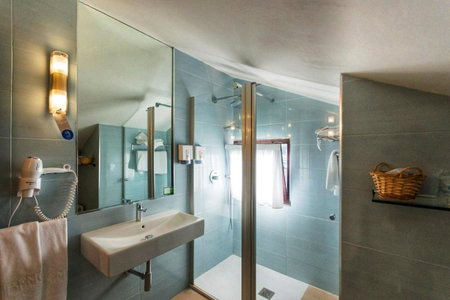Hotel Bemon Playa, Somo, Spain