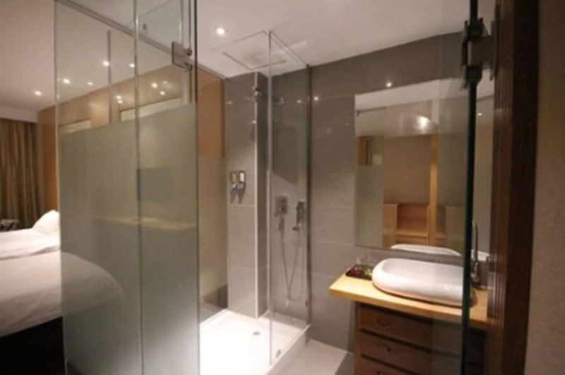 Hotel Menoir Dorsett, Leganes, Spain