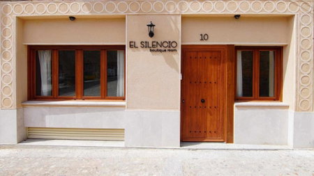 El Silencio Boutique Room, Segovia, Spain