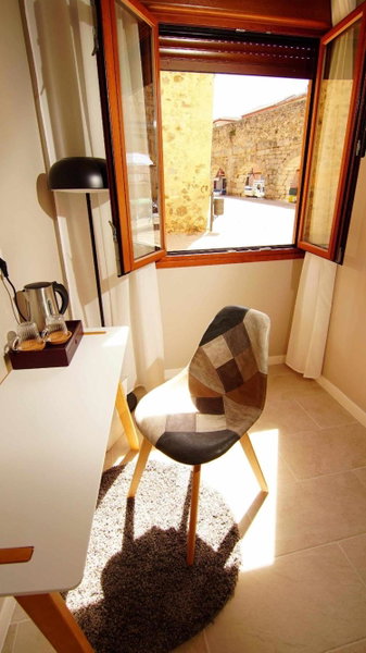 El Silencio Boutique Room, Segovia, Spain