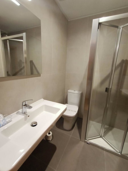 Hotel Vilobi, Vilobí d'Onyar, Spain