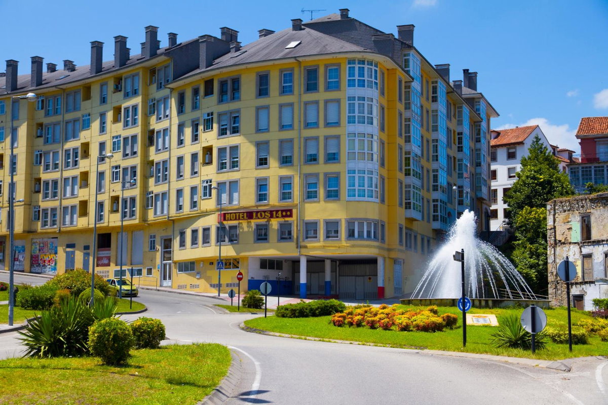 Hotel · Hotel Los 14, Pravia