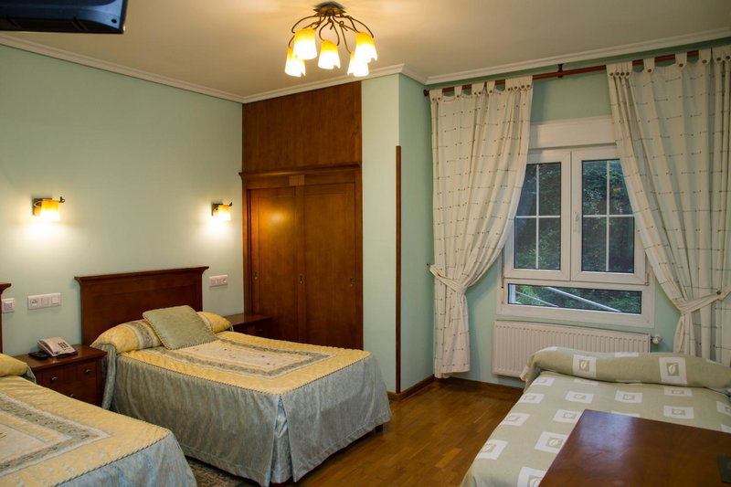 Hotel Los 14, Pravia, Spain