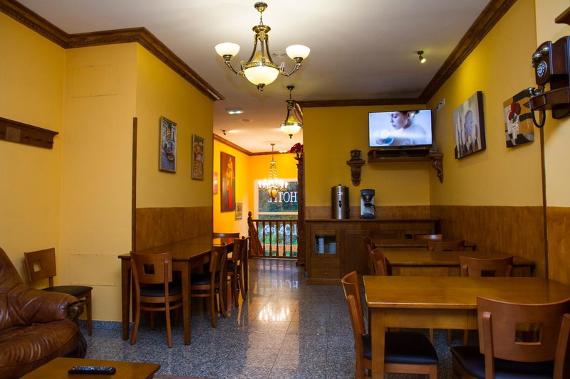 Hotel Los 14, Pravia, Spain