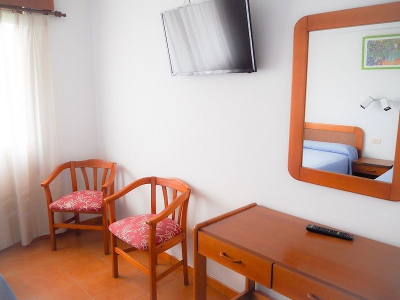 Hostal La Terraza, Mino, Spain