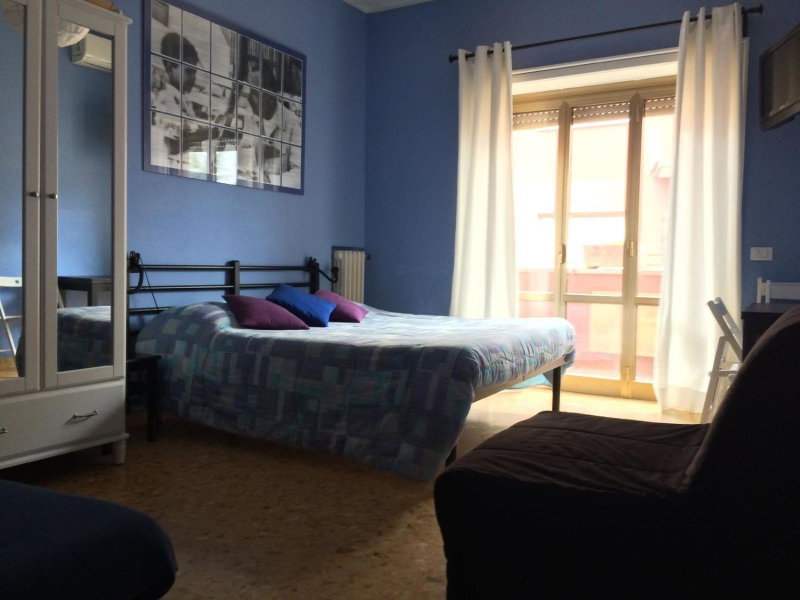 Arches Inn, Rome, Italy