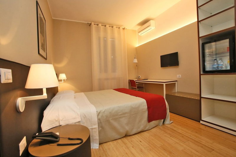 Mini Hotel Le Ville, Modena, Italy