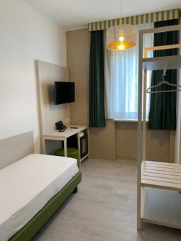 Hotel Embassy, Pero, Italy