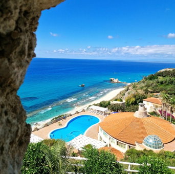 Suite Hotel L'Oasi di Riaci, Santa Domenica, Italy