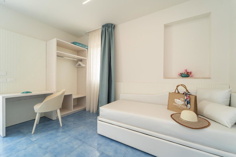 Suite Hotel L'Oasi di Riaci, Santa Domenica, Italy