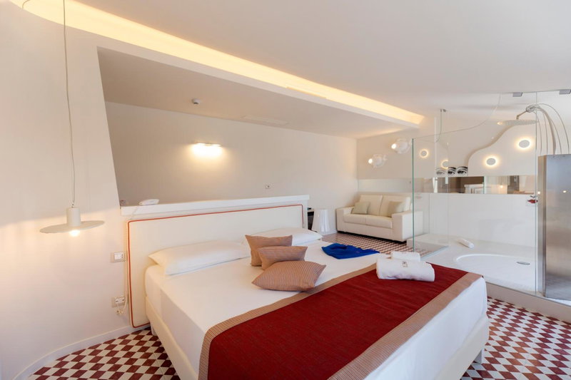 Suite Hotel L'Oasi di Riaci, Santa Domenica, Italy