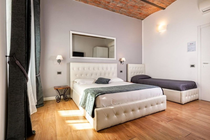 Casa Bolognetti, Bologna, Italy
