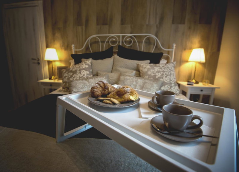 Elegant B&B - Il Vicolo storico, Salerno, Italy