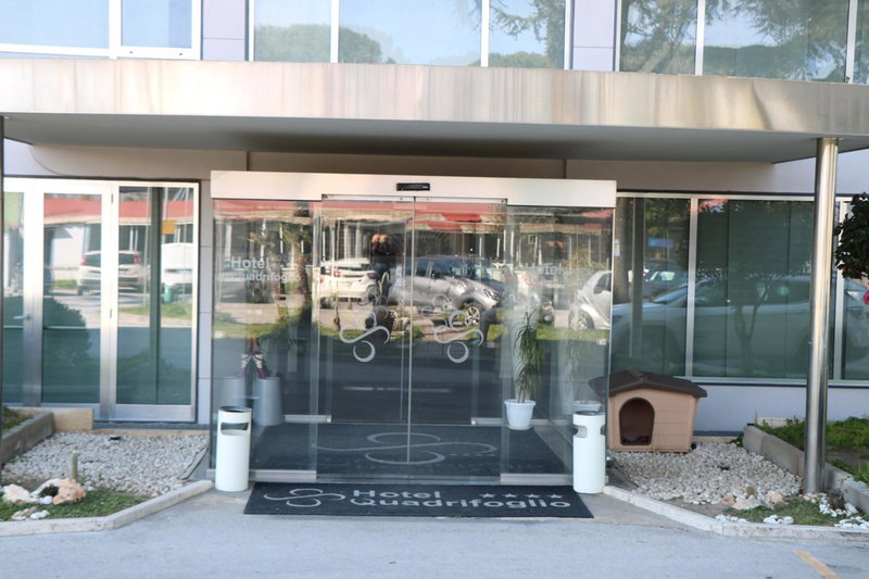 Hotel Quadrifoglio, Pomigliano dʼArco, Italy