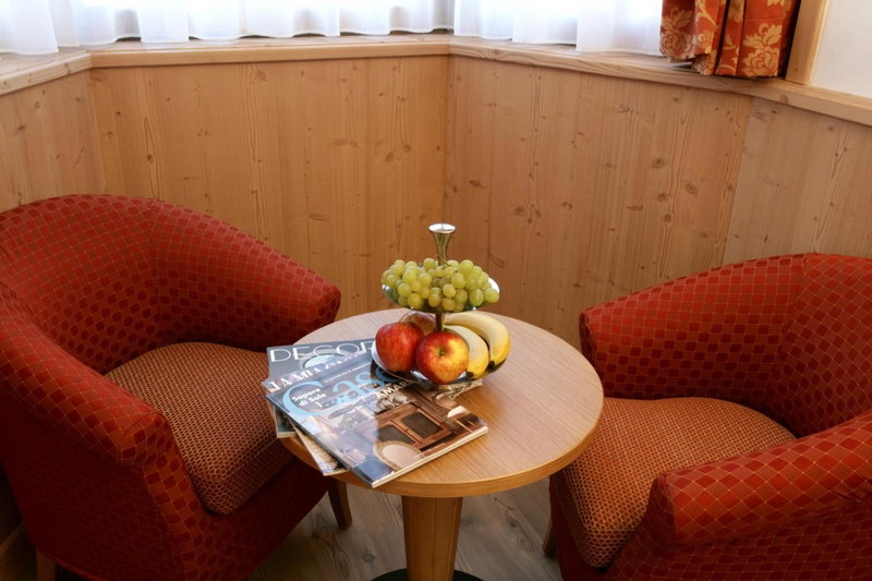 Hotel Garni La Roccia, Andalo, Italy