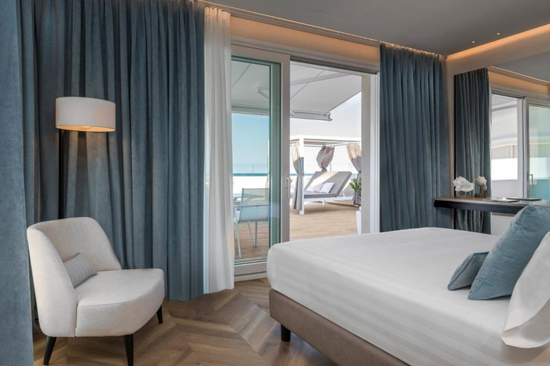 Litoraneo Suite Hotel, Rimini, Italy