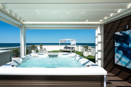 Litoraneo Suite Hotel, Rimini, Italy