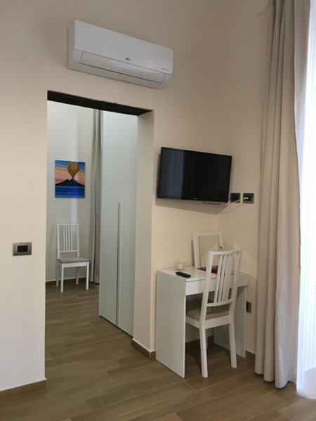 Musto Suites & Rooms, Naples, Italy