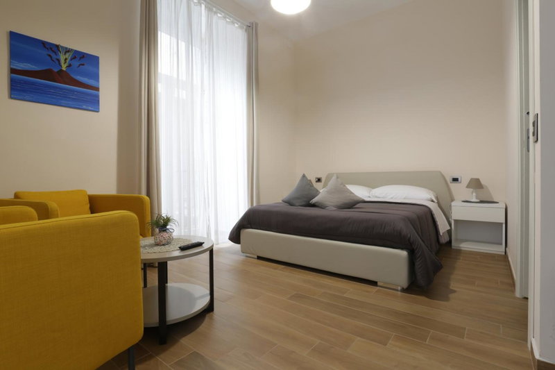 Musto Suites & Rooms, Naples, Italy