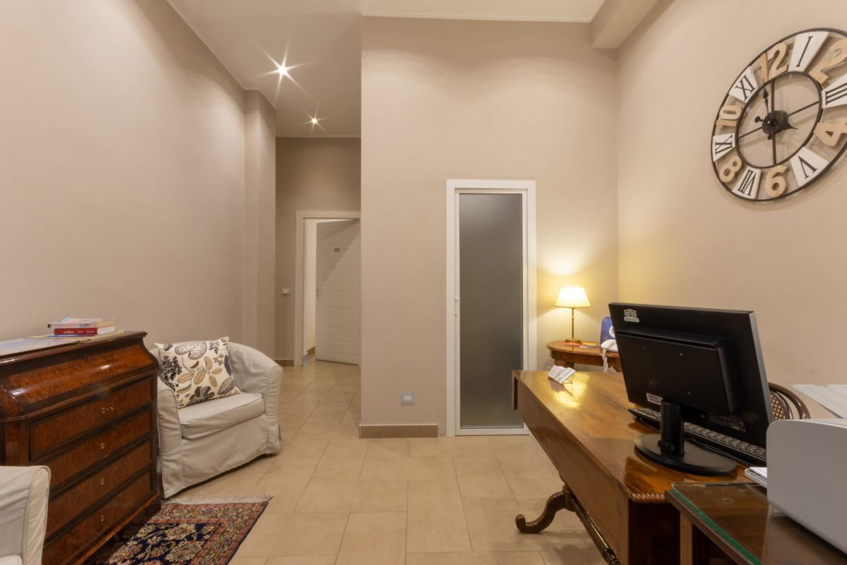 B&B Cairoli, Italy