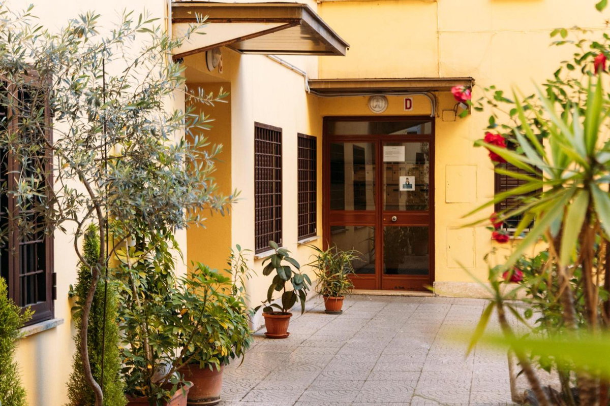 Cleopatra, Italy