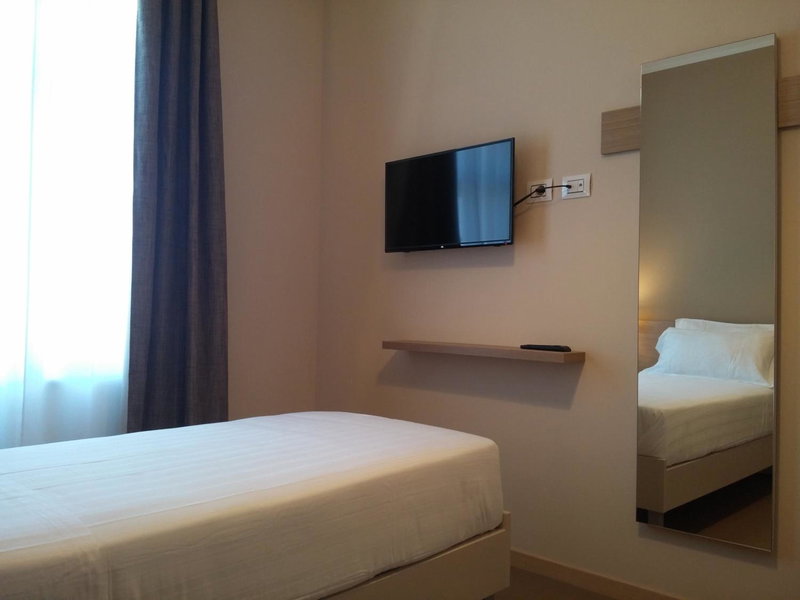 Nuovo Albergo Operai, Monfalcone, Italy