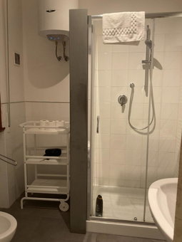 Oro B22, Florence, Italy