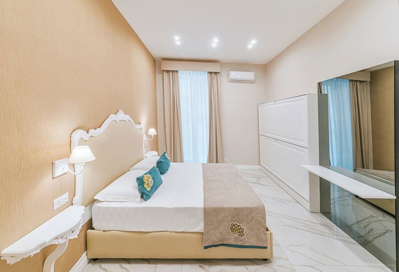 Gentile Suite & Spa Vomero, Naples, Italy