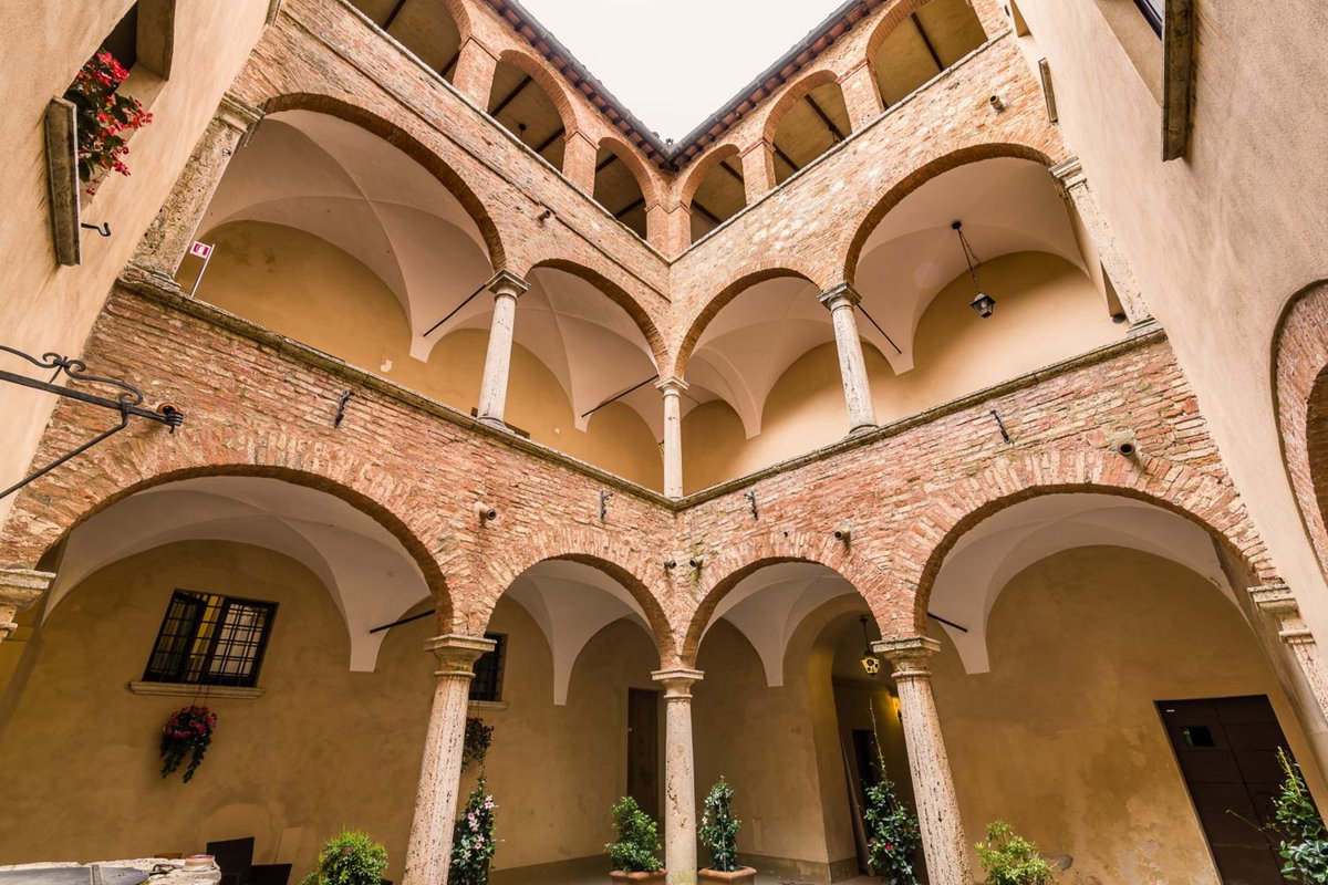Bellarmino Boutique Apartments, Montepulciano, Италия