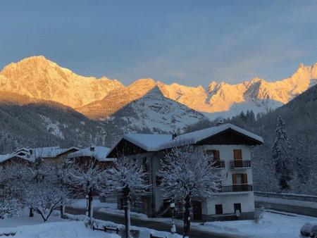 Hotel Edelweiss, Pré-Saint-Didier, Italy