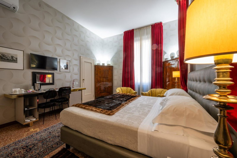 Casa Bertagni, Bologna, Italy