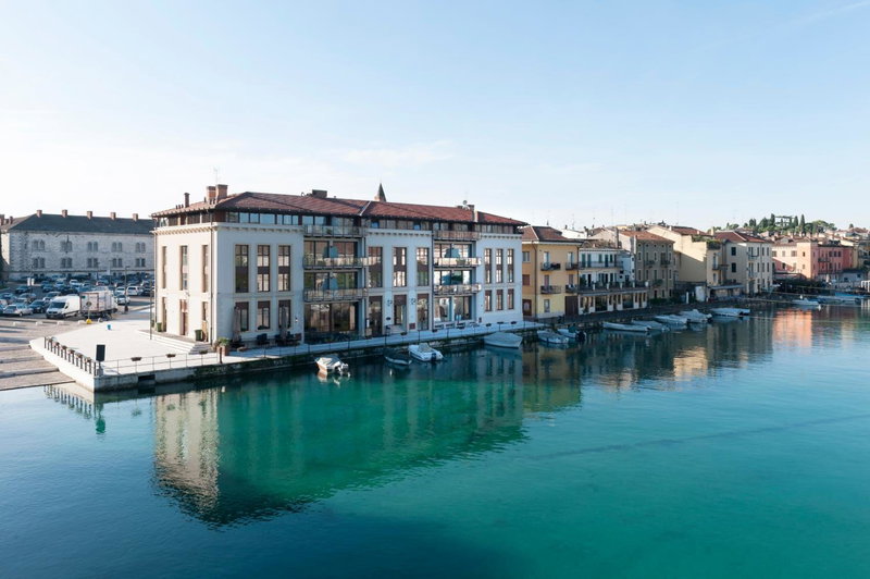 CABANON studios, Peschiera del Garda, Italy