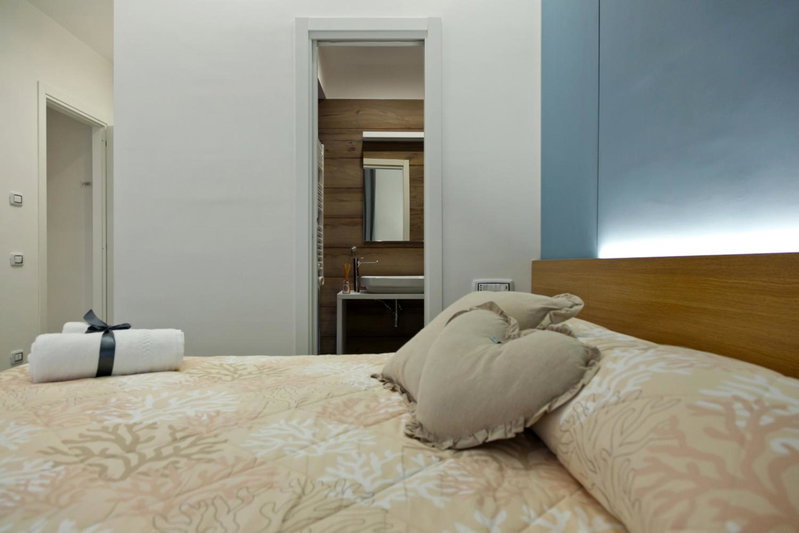 Domus Schilizzi, Naples, Italy