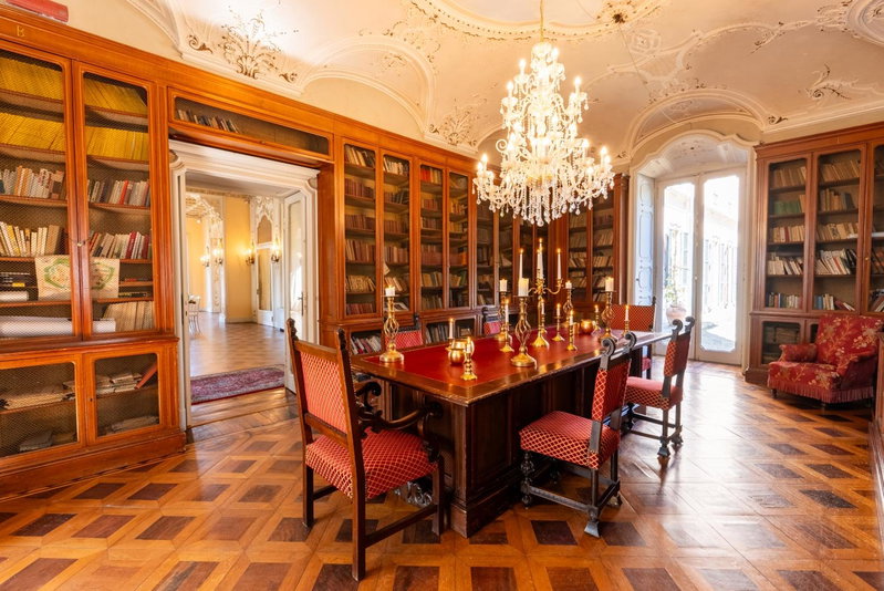 Hotel Villa Borghi, Varano Borghi, Italy