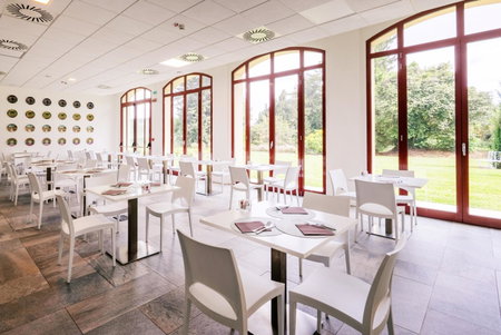 Hotel Villa Borghi, Varano Borghi, Italy
