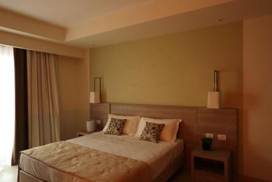 Turin Airport Hotel & Residence, San Francesco al Campo, Italy