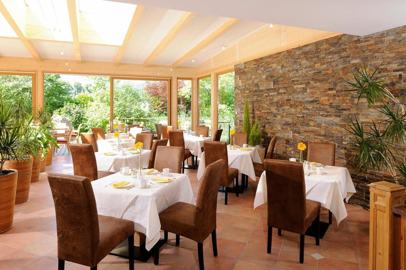 Hotel Garni Partaneshof, Merano, Italy