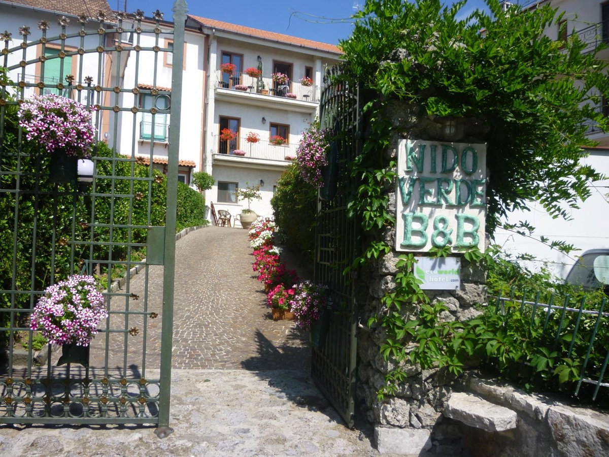 Hotel · Nido Verde, Agerola
