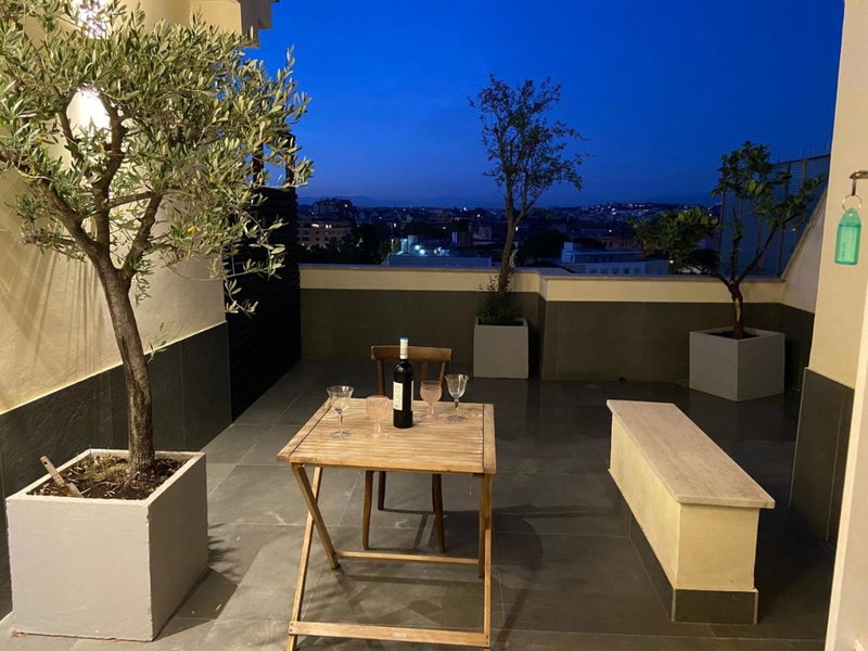 5-Rooms Apartment, Rome, Italy
