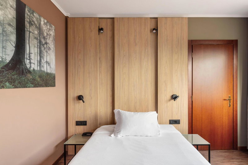 B&B HOTEL Cuneo Cristal, Cuneo, Italy