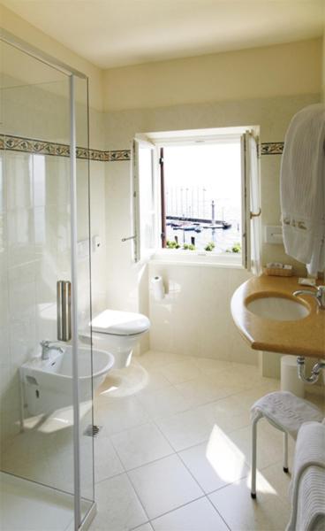 La Vittoria Boutique Hotel, Garda, Italy