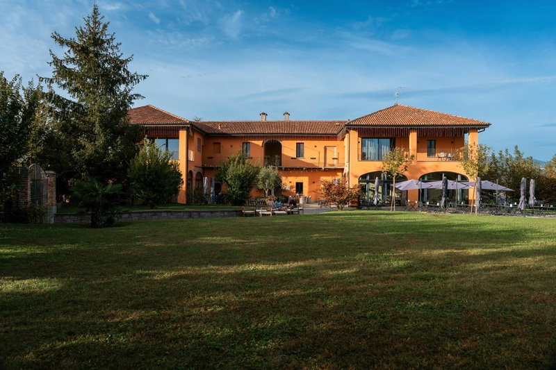 Equirelais, Varese, Italy