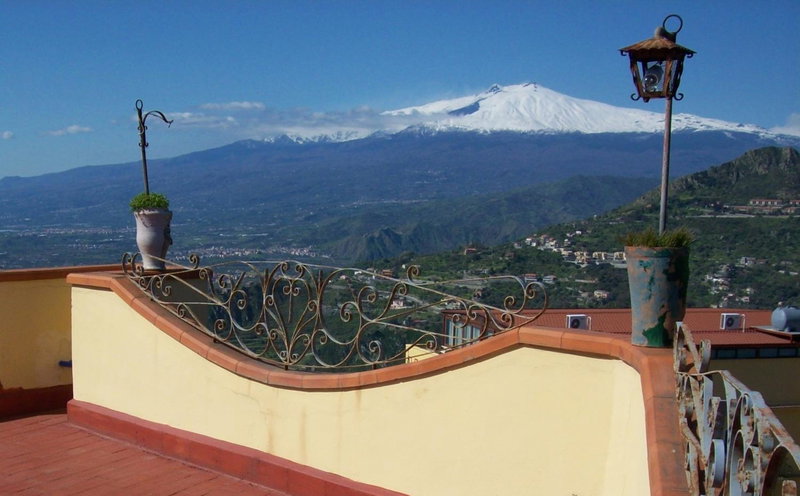 B&B U Palmentu, Taormina, Italy