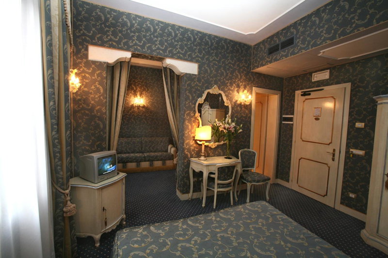 Locanda Ca' del Brocchi, Venice, Italy
