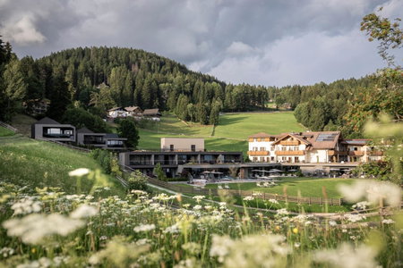 Hotel Viertler, Avelengo, Italy